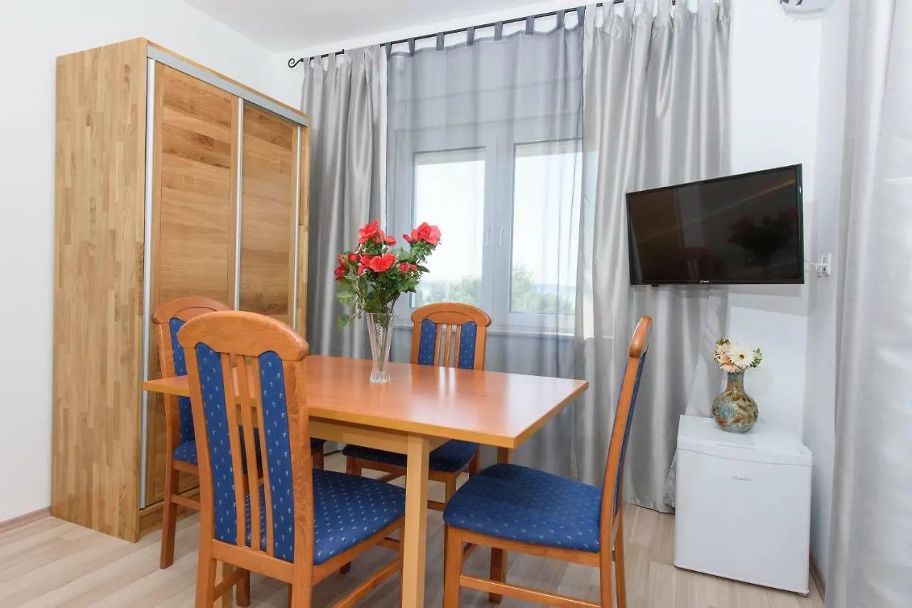 Casa de hóspedes Luxury Rooms Ivana Kaštela