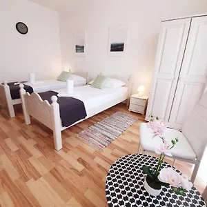 Hotel Roko